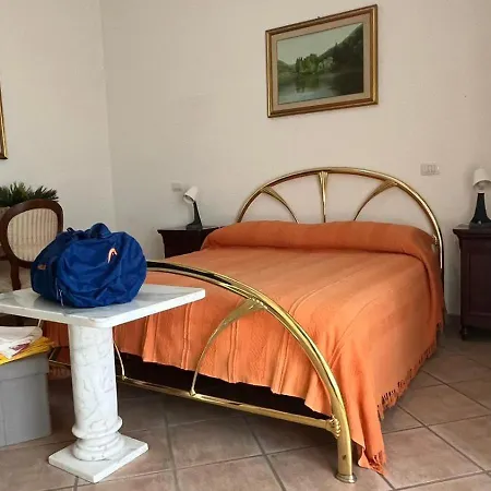 Casa Di Sira アパート *